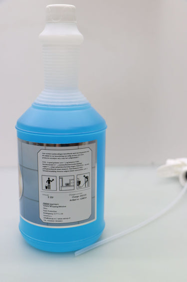 Glass and interior cleaner